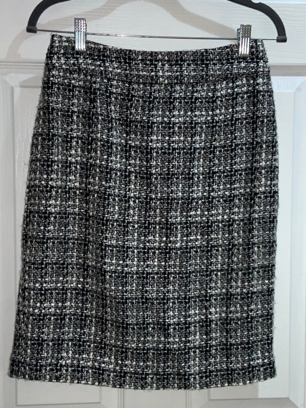 Banana Republic tweed pencil skirt Sz 0 back slit